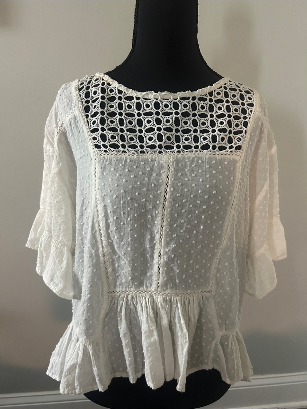 Knox Rose White Swiss Dot Crochet Yoke Peplum Blouse